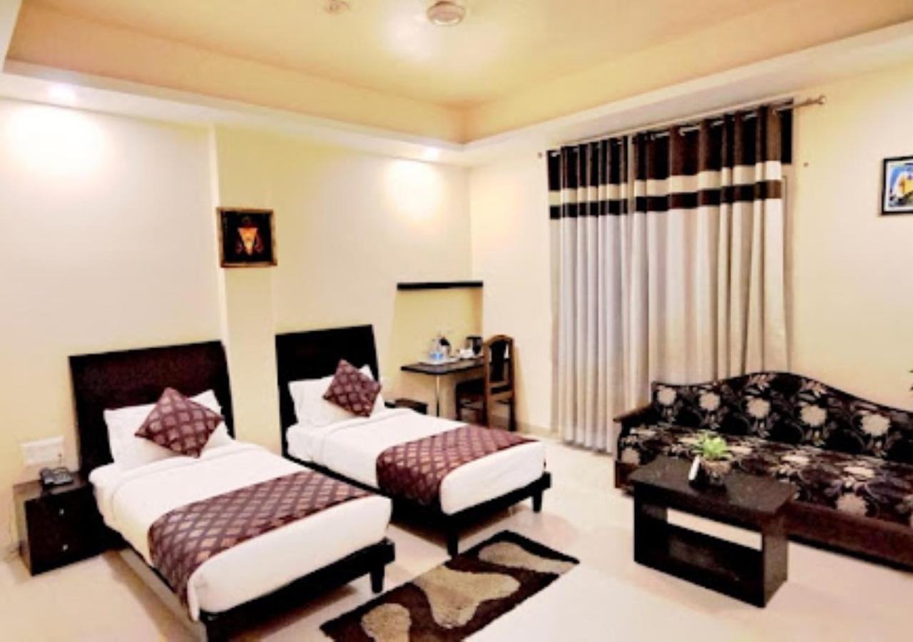 OYO 72233 Zion Inn Varanasi Exterior foto
