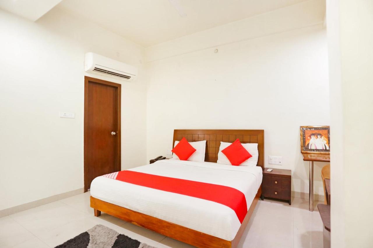 OYO 72233 Zion Inn Varanasi Exterior foto